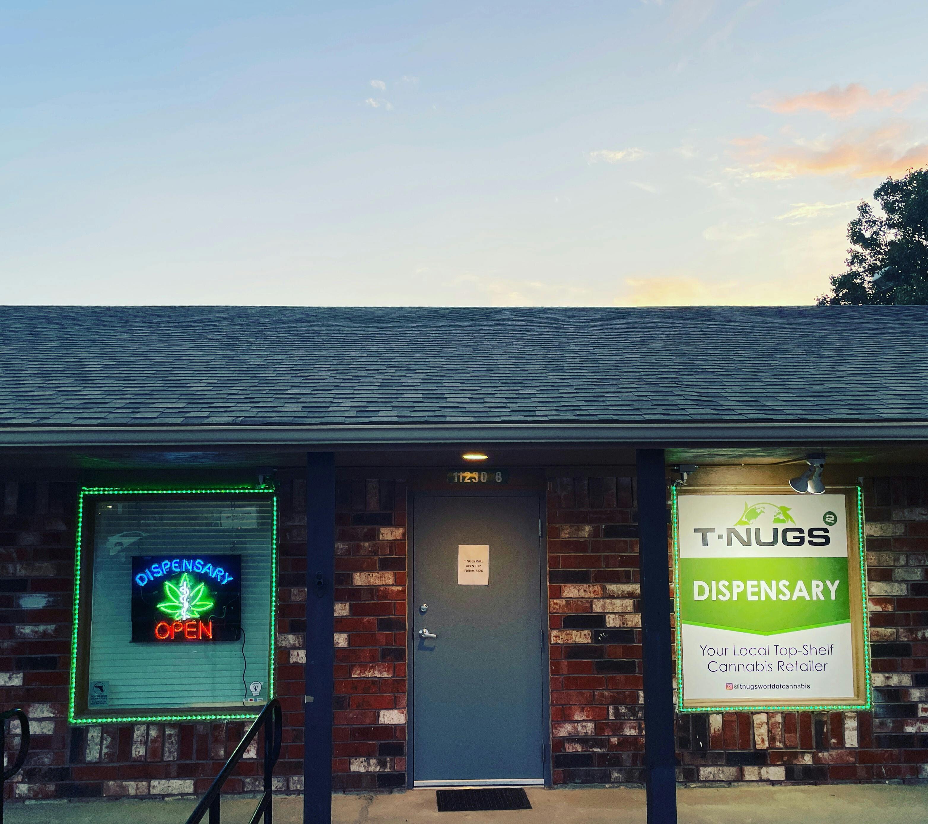 T-Nugs Dispensary 2 logo